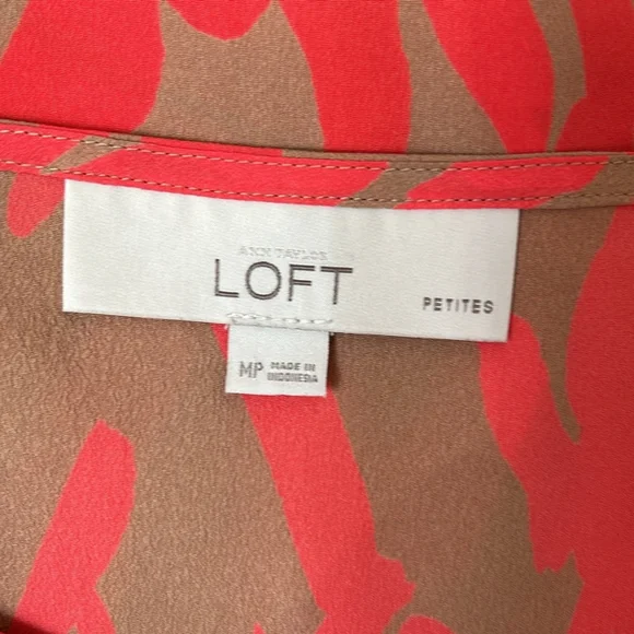 Ann Taylor Loft Bright Coral, Tan Bow Front Top Petite Medium - Picture 5 of 6